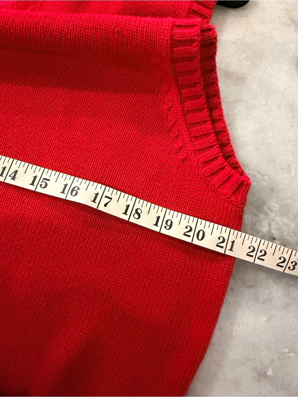 L.L.Bean Size M Red 100% Cotton V-Neck Sweater Vest Preppy Classic Holiday - Picture 7 of 8